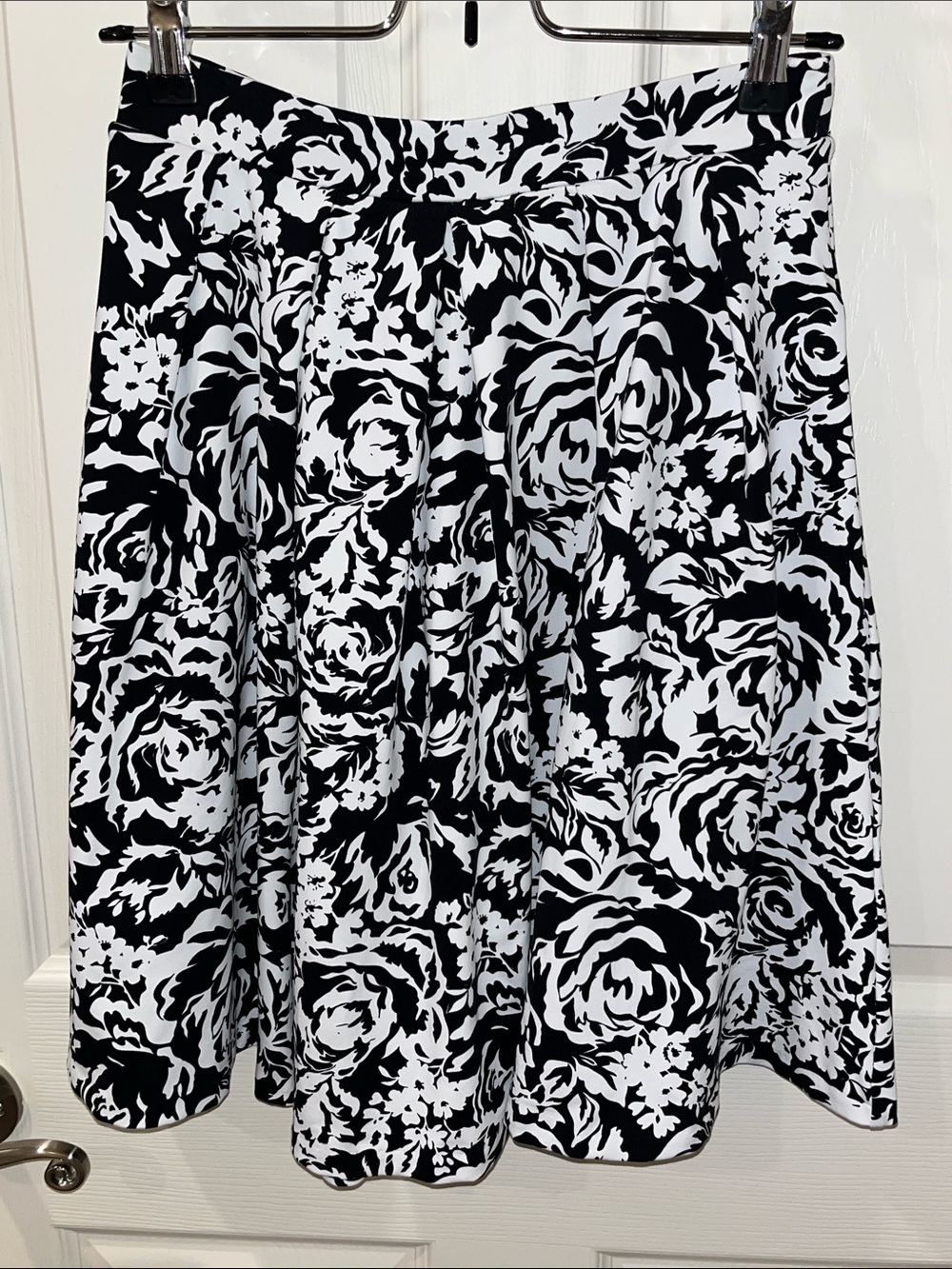 Black & White Floral A-Line Skirt - Women with pockets.
